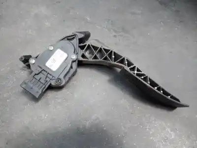 Second-hand car spare part accelerator pedal for opel insignia berlina 2.0 selective oem iam references 13237352