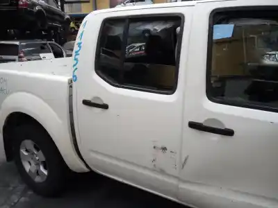 Автозапчастина б/у двері задні праві для nissan navara pick-up (d40m) doble cab fe 4x4 посилання на oem iam   