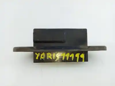 Peça sobressalente para automóvel em segunda mão puxador exterior de mala por toyota yaris hybrid active referências oem iam 