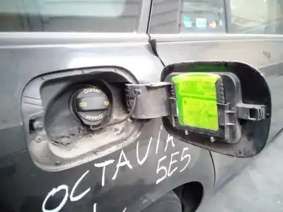 İkinci el araba yedek parçası dis yakit kapagi için skoda octavia combi (5e5) active oem iam referansları   