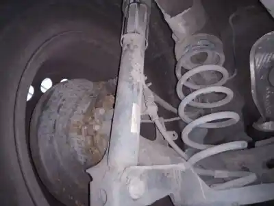 Pezzo di ricambio per auto di seconda mano ammortizzatore posteriore sinistro per skoda octavia combi (5e5) active riferimenti oem iam 