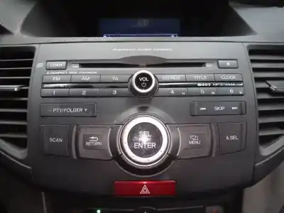 Pièce détachée automobile d'occasion SYSTÈME AUDIO / RADIOCD pour HONDA ACCORD BERLINA (CU)  Références OEM IAM   