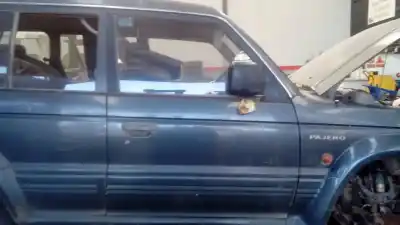Автозапчасти б/у дверь передняя правая за mitsubishi montero (v20/v40) 2500 td gl ссылки oem iam 
