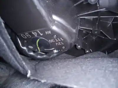 Автозапчастина б/у вентилятор опалення для SUZUKI VITARA 1.4 16V BoosterJet CAT Посилання на OEM IAM 11T30  AV1490