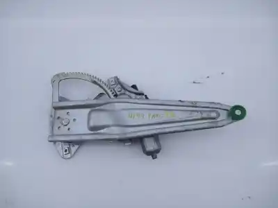 Peça sobressalente para automóvel em segunda mão elevador de vidros traseiro direito por toyota yaris hybrid active referências oem iam 857200d120