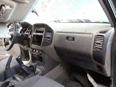 Автозапчастина б/у панель приладів для MITSUBISHI MONTERO (V60/V70) 2.5 TDI Sahel Посилання на OEM IAM   