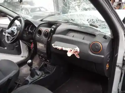 Автозапчастина б/у панель приладів для DACIA DUSTER Ambiance 4x2 Посилання на OEM IAM   