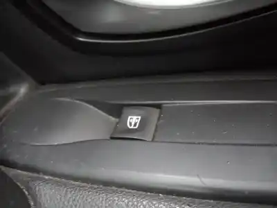 Second-hand car spare part  for RENAULT LAGUNA COUPE  OEM IAM references   