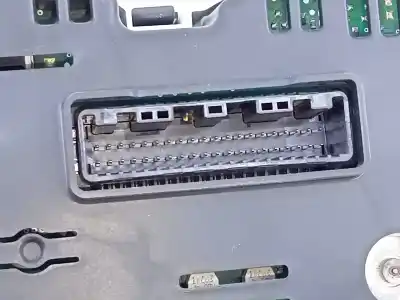 Peça sobressalente para automóvel em segunda mão quadrante por kia rio concept referências oem iam 940261w427 e3-a3-29-2 14f05018