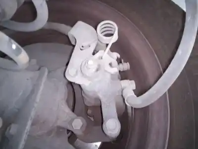 Peça sobressalente para automóvel em segunda mão pinça de travão traseira direita por kia rio concept referências oem iam 