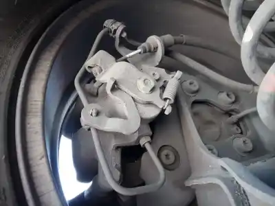 Peça sobressalente para automóvel em segunda mão PINÇA DE TRAVÃO TRASEIRA ESQUERDA por PEUGEOT 5008  Referências OEM IAM   