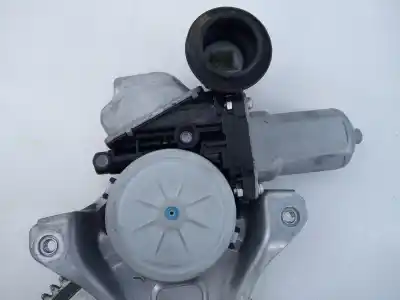 Автозапчастина б/у регулятор переднього правого скла для toyota prius (nhw30) plug-in hybrid advance посилання на oem iam 8571030400 e2-b4-10-2 t30010620201231