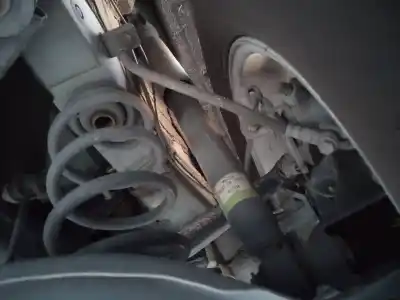 Автозапчастина б/у правий задній амортизатор для MAZDA CX-5 Style 2WD Посилання на OEM IAM KD4528700A  