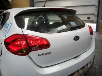 İkinci el araba yedek parçası bagaj kapagi için kia cee´d drive oem iam referansları   