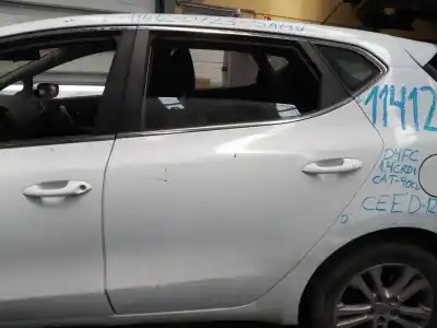 Автозапчастина б/у двері задні ліві для kia cee´d drive посилання на oem iam 