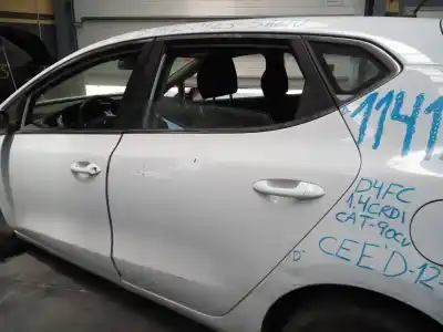 İkinci el araba yedek parçası arka sol kapi için kia cee´d drive oem iam referansları   