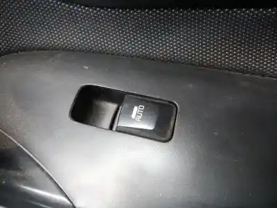 Автозапчасти б/у выключатель переднего правого окна за KIA CEE´D Drive ссылки OEM IAM   