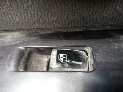 Gebrauchtes Autoersatzteil Fensterschalter Vorne Rechts zum HYUNDAI TERRACAN (HP) 2.9 CRDi 4WD OEM-IAM-Referenzen   