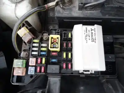 Pezzo di ricambio per auto di seconda mano  per MITSUBISHI MONTERO (V80/V90)  Riferimenti OEM IAM 8638A005  