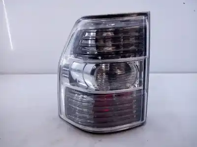 Pezzo di ricambio per auto di seconda mano Lampada Posteriore Sinistra per MITSUBISHI MONTERO (V80/V90) 3.2 DI-D CAT Riferimenti OEM IAM  E2-B4-54-2 