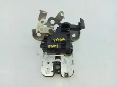 Second-hand car spare part trunk lock for skoda rapid active oem iam references 8r0827505a e1-a5-48-2 