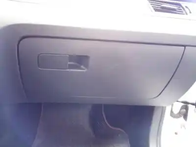 Автозапчасти б/у бардачок за SKODA RAPID Active ссылки OEM IAM   