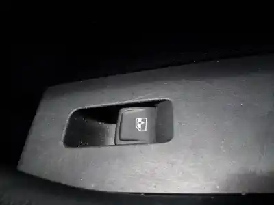 Автозапчасти б/у управление задними правыми стеклами за SKODA RAPID Active ссылки OEM IAM   