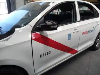 İkinci el araba yedek parçası sol ön kapi için skoda rapid active oem iam referansları   