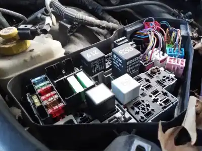 Gebrauchtes Autoersatzteil relais sicherungskasten multifunktionsrelais zum volkswagen touareg (7l6) 3.0 v6 tdi dpf oem-iam-referenzen   