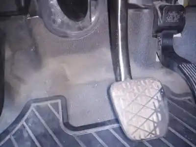 Автозапчастина б/у педаль гальм для mercedes-benz vito mixto (447) 109/111 cdi lang (447.703) посилання на oem iam   