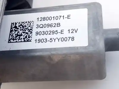 Автозапчастина б/у регулятор переднього правого скла для dacia dokker stepway посилання на oem iam 128001071e e1-a1-48-1 807209071r