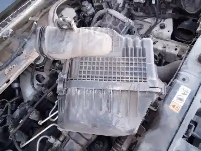 Peça sobressalente para automóvel em segunda mão filtro de ar por kia carens ( ) drive referências oem iam 