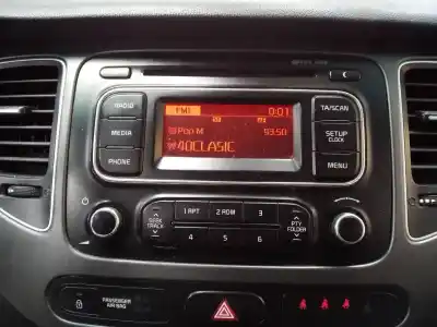 Peça sobressalente para automóvel em segunda mão sistema de áudio / rádio cd por kia carens ( ) drive referências oem iam 