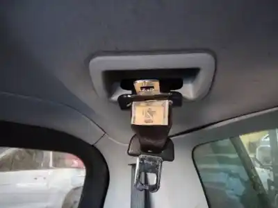 Автозапчастина б/у центральний задній ремін безпеки для MAZDA 5 BERL. (CR) 2.0 CRTD Active (81kW) Посилання на OEM IAM   