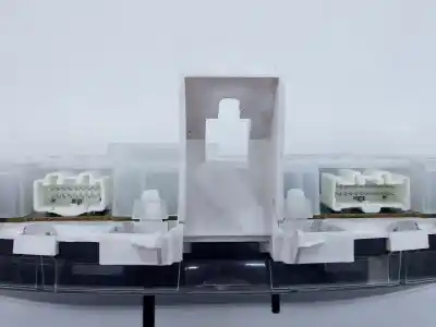 Second-hand car spare part dashboard for mazda 5 berl. (cr) 2.0 crtd active (81kw) oem iam references cc79d e3-b5-22-2 