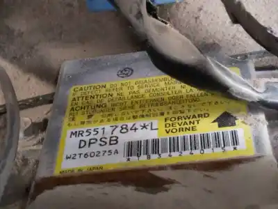 Pezzo di ricambio per auto di seconda mano  per MITSUBISHI MONTERO (V60/V70)  Riferimenti OEM IAM MR551784L  
