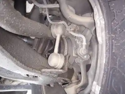 Автозапчасти б/у передняя левая кулачка за mitsubishi montero (v60/v70) 3.2 di-d all-four ссылки oem iam 