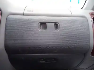 Автозапчасти б/у бардачок за MITSUBISHI MONTERO (V60/V70) 3.2 DI-D All-Four ссылки OEM IAM   