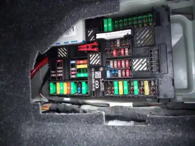Second-hand car spare part fuse box unit for bmw serie 5 berlina (g30) 520d sport line oem iam references 611468370920  