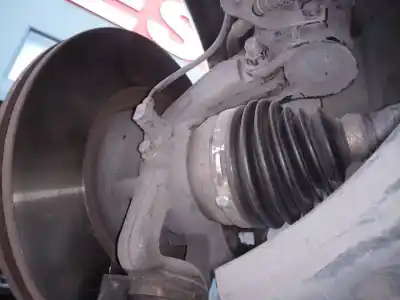 Second-hand car spare part front right knuckle for kia cee´d active oem iam references 