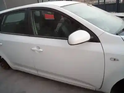 Автозапчастина б/у передні праві двері для kia cee´d active посилання на oem iam   