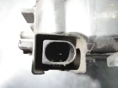 Second-hand car spare part alternator for bmw serie 1 coupe (e82) 2.0 118d oem iam references 7802261 p3-b6-9-1 2543461f