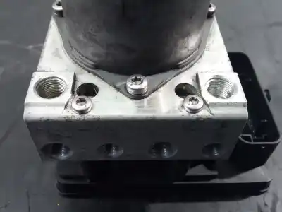 Peça sobressalente para automóvel em segunda mão abs por skoda rapid active referências oem iam 6r0614517ca p3-a8-15-2 65319383