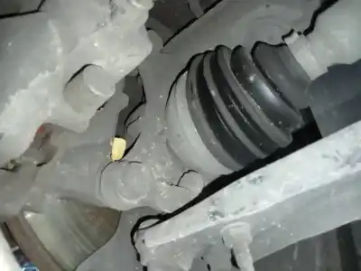 Second-hand car spare part front right knuckle for skoda superb combi (3t5) ambition oem iam references 