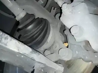 Second-hand car spare part FRONT LEFT KNUCKLE for SKODA SUPERB COMBI (3T5)  OEM IAM references   