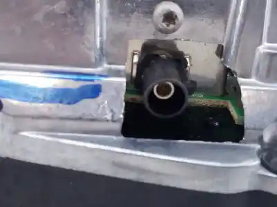 Pezzo di ricambio per auto di seconda mano impianto audio / radio cd per ford transit mod. 2000 bus ft 300 2.0 tourneo riferimenti oem iam bk2t18d815gd e3-b3-23-1 05n000947