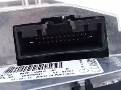 Pezzo di ricambio per auto di seconda mano impianto audio / radio cd per ford transit mod. 2000 bus ft 300 2.0 tourneo riferimenti oem iam bk2t18d815gd e3-b3-23-1 05n000947