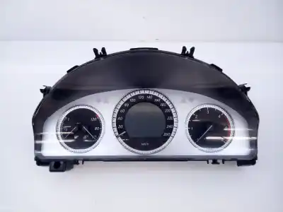 Gebrauchtes Autoersatzteil  zum MERCEDES-BENZ CLASE C (W204) FAMILIAR  OEM-IAM-Referenzen A2049004500 E3-A1-17-1 