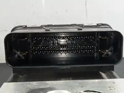 Автозапчастина б/у абс для porsche macan (typ ) s diesel посилання на oem iam 95b614517d p3-b8-23-4 