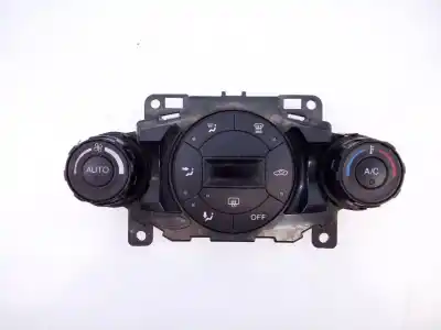 Автозапчастина б/у КЛІМАТ-КОНТРОЛЬ для FORD FIESTA (CCN)  Посилання на OEM IAM 8A6T18C612 E3-B3-34-1 